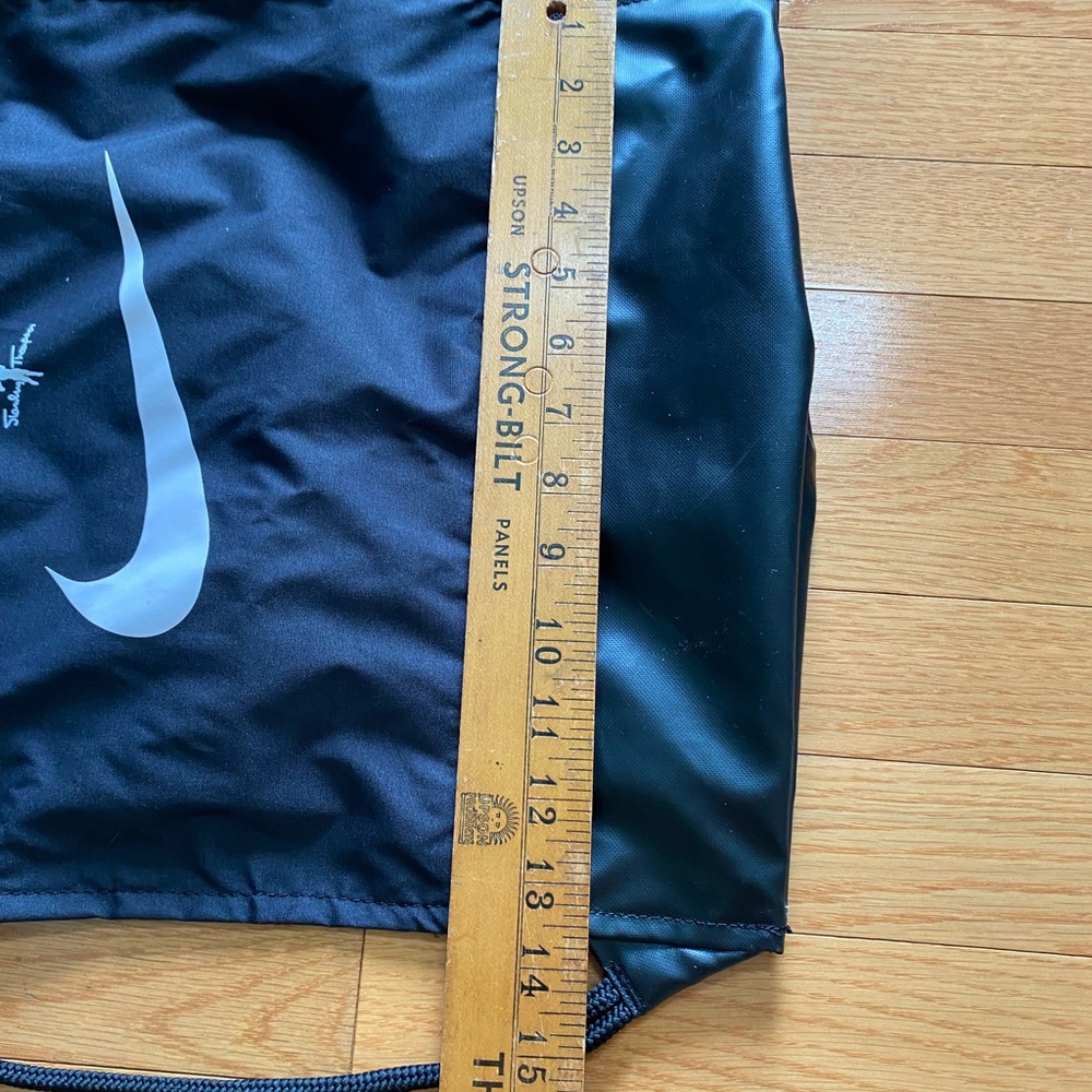 Nike Sack Pack - image 8